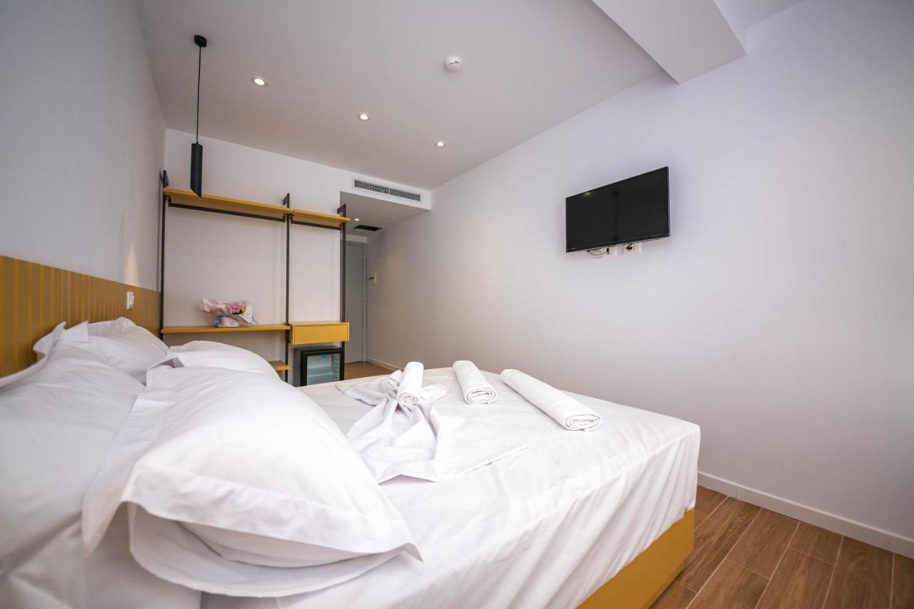Hesperus Hotel Vlorë Dış mekan fotoğraf