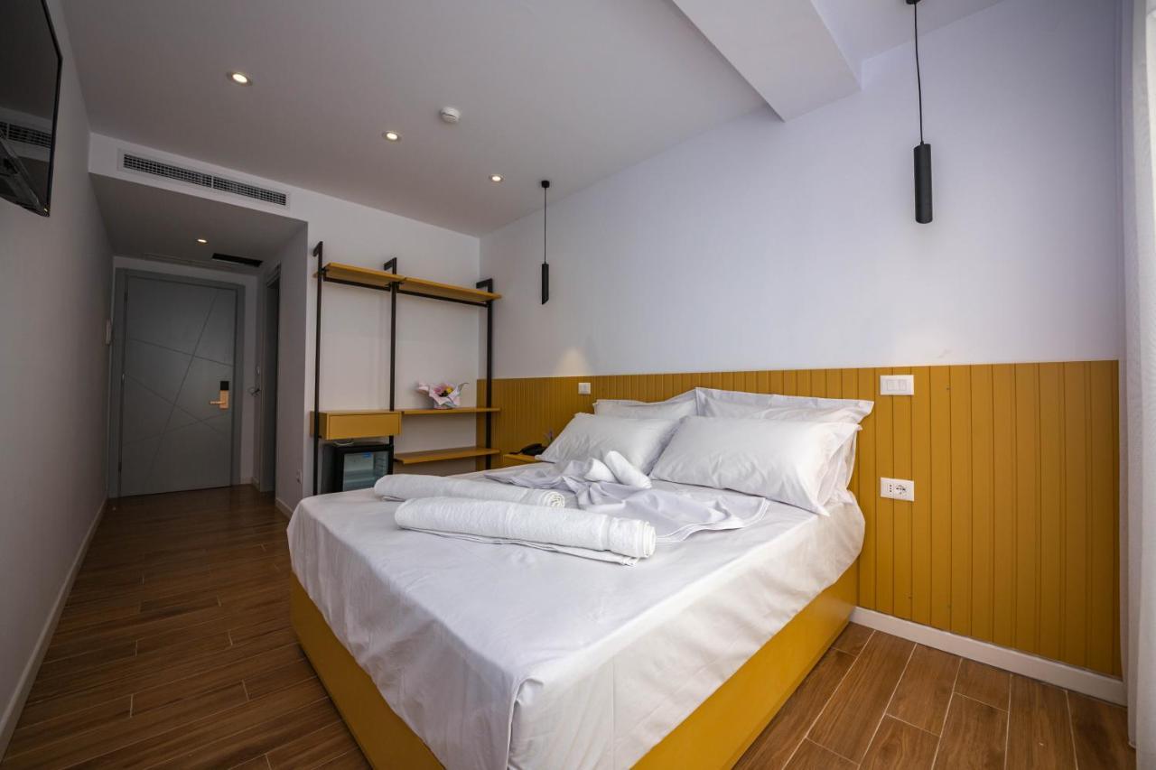 Hesperus Hotel Vlorë Dış mekan fotoğraf