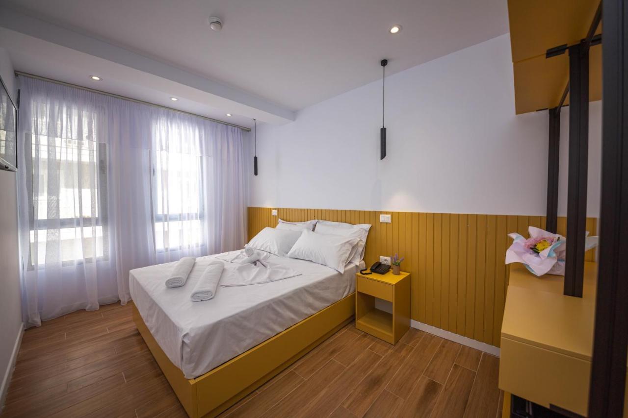 Hesperus Hotel Vlorë Dış mekan fotoğraf