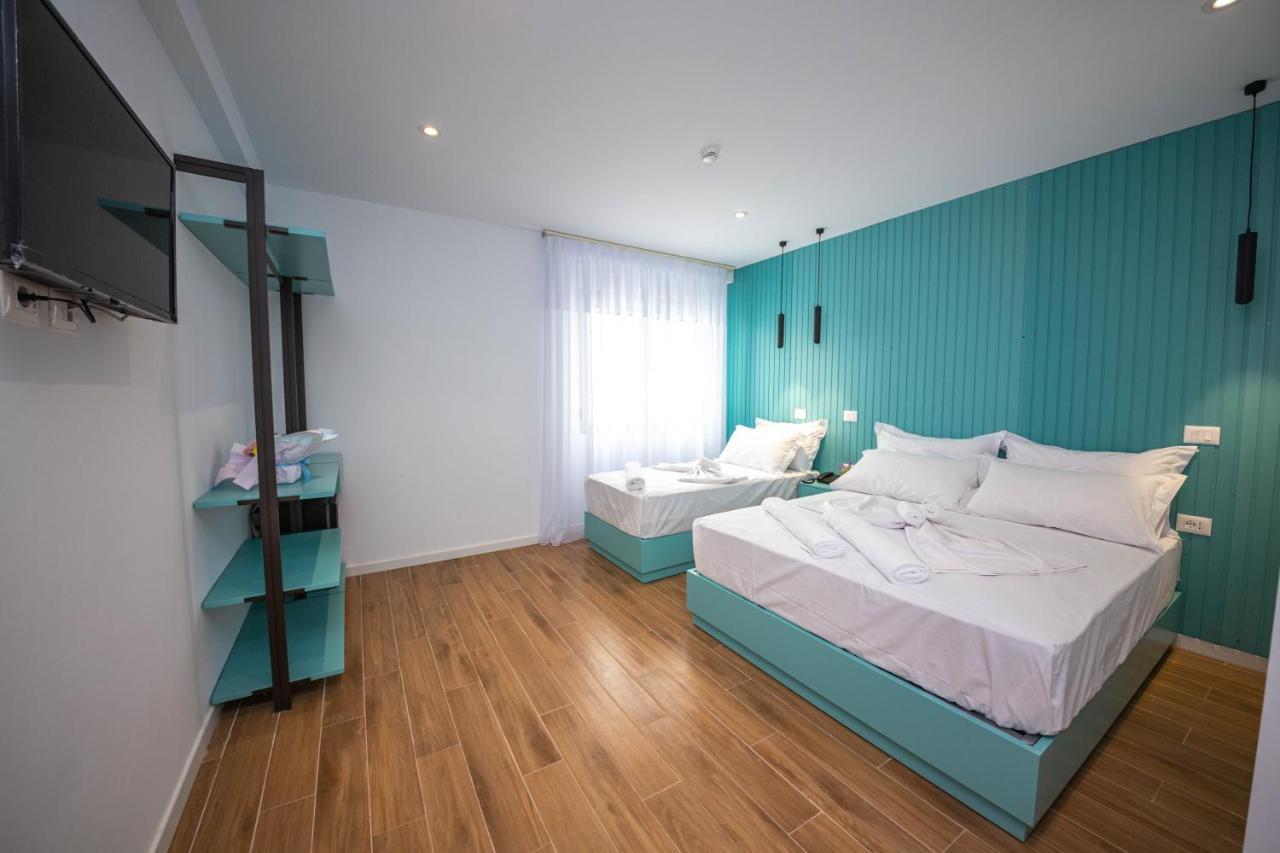 Hesperus Hotel Vlorë Dış mekan fotoğraf