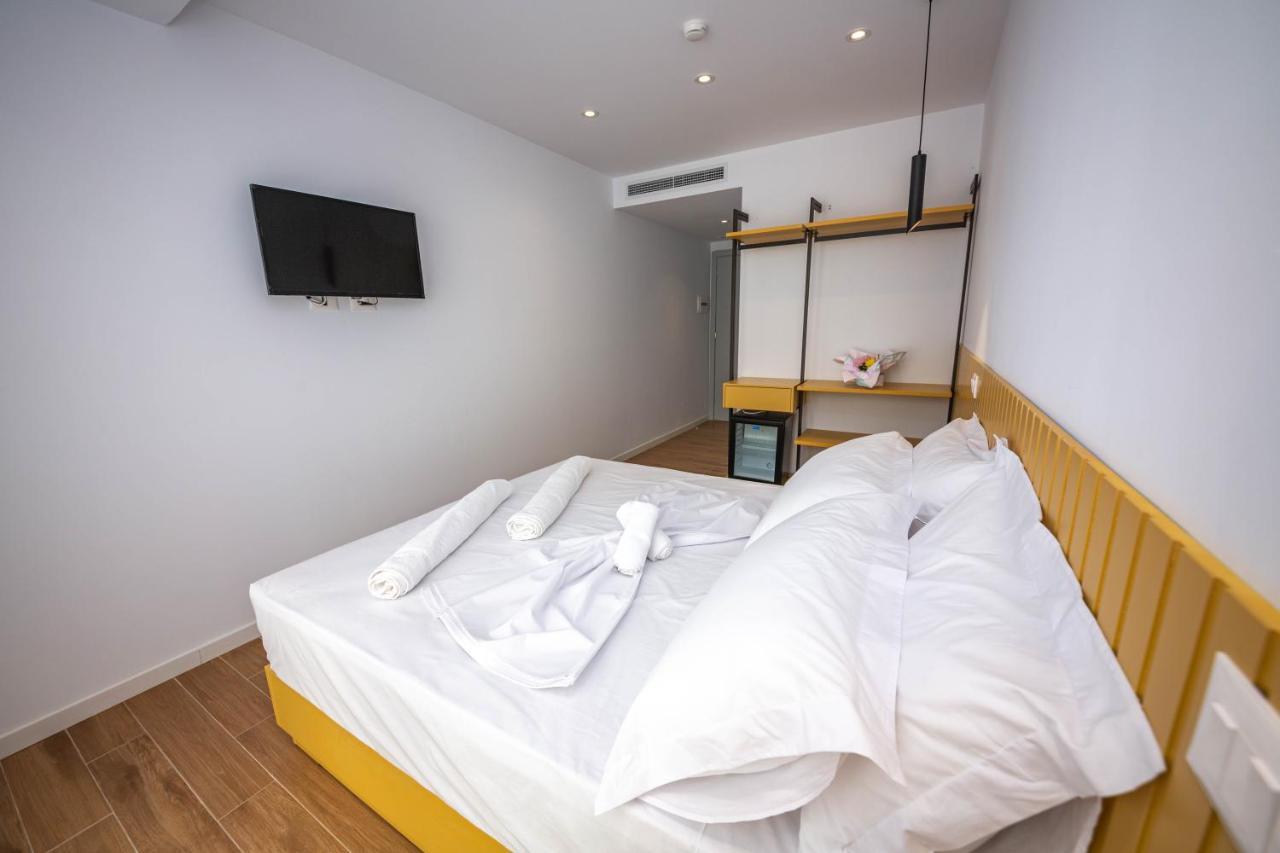Hesperus Hotel Vlorë Dış mekan fotoğraf