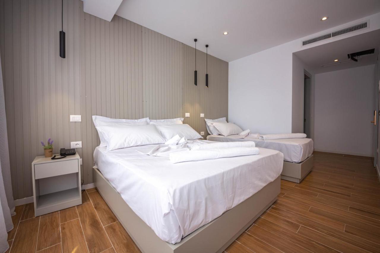 Hesperus Hotel Vlorë Dış mekan fotoğraf